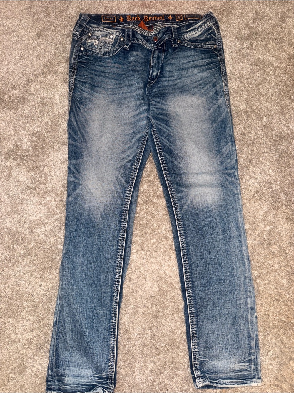 Rock Revival Women's Straight Leg Jeans in Medium Blue Wash